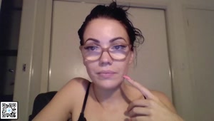 girlbehindthehole